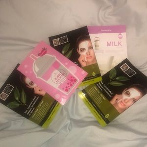 ✨FREE✨ face mask with any purchase